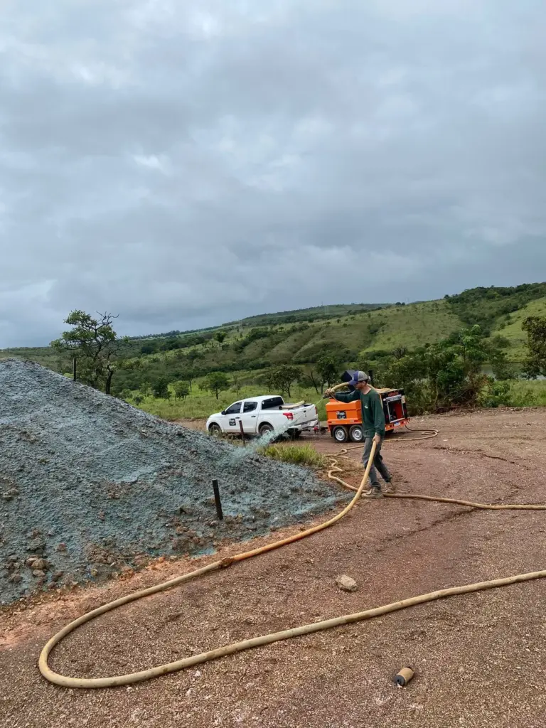 hidrossemeadura em barragens